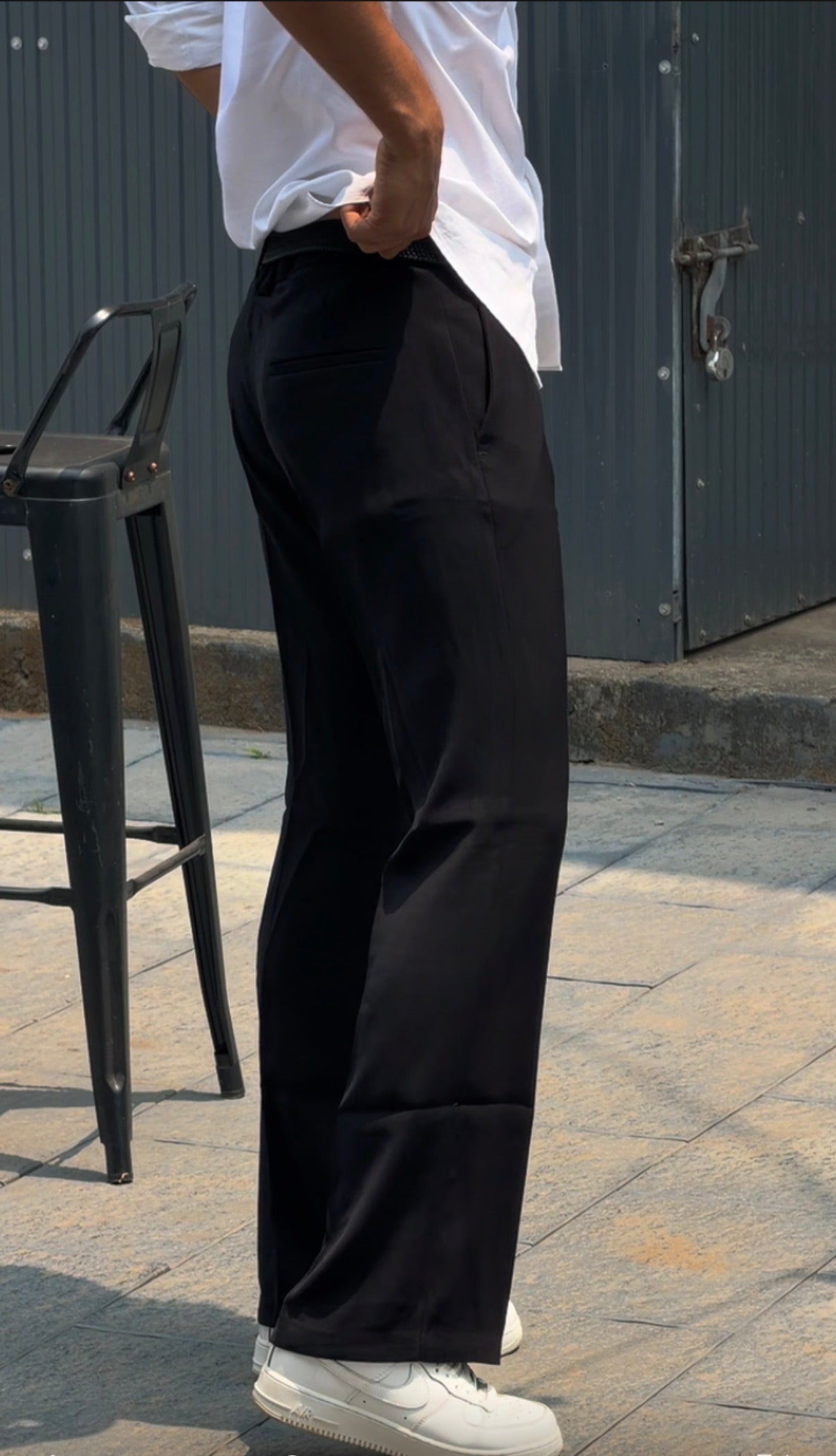 SEMI BOOTCUT BLACK PANTS TR0192