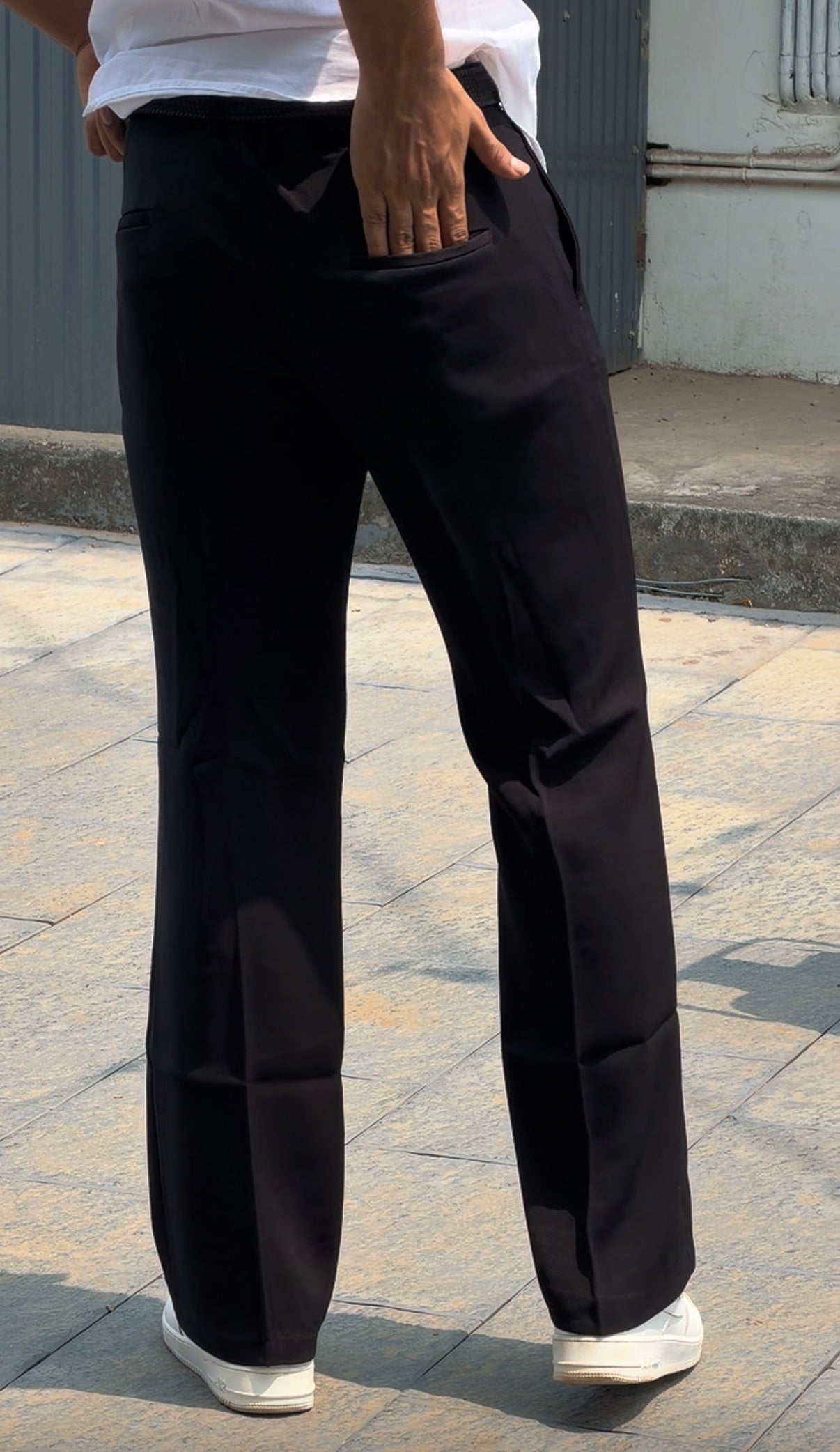 SEMI BOOTCUT BLACK PANTS TR0192