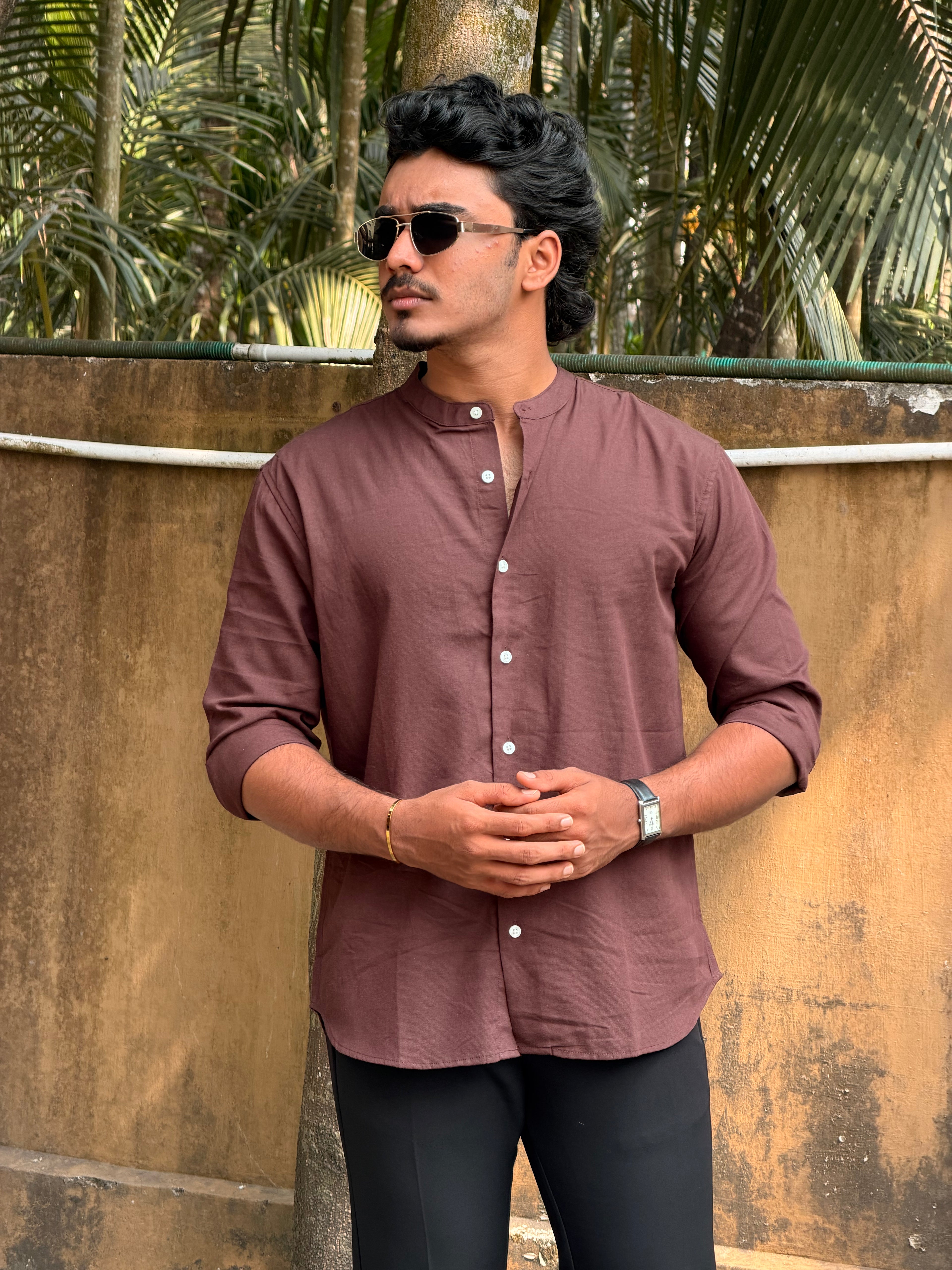 Chinese collar MSC0878