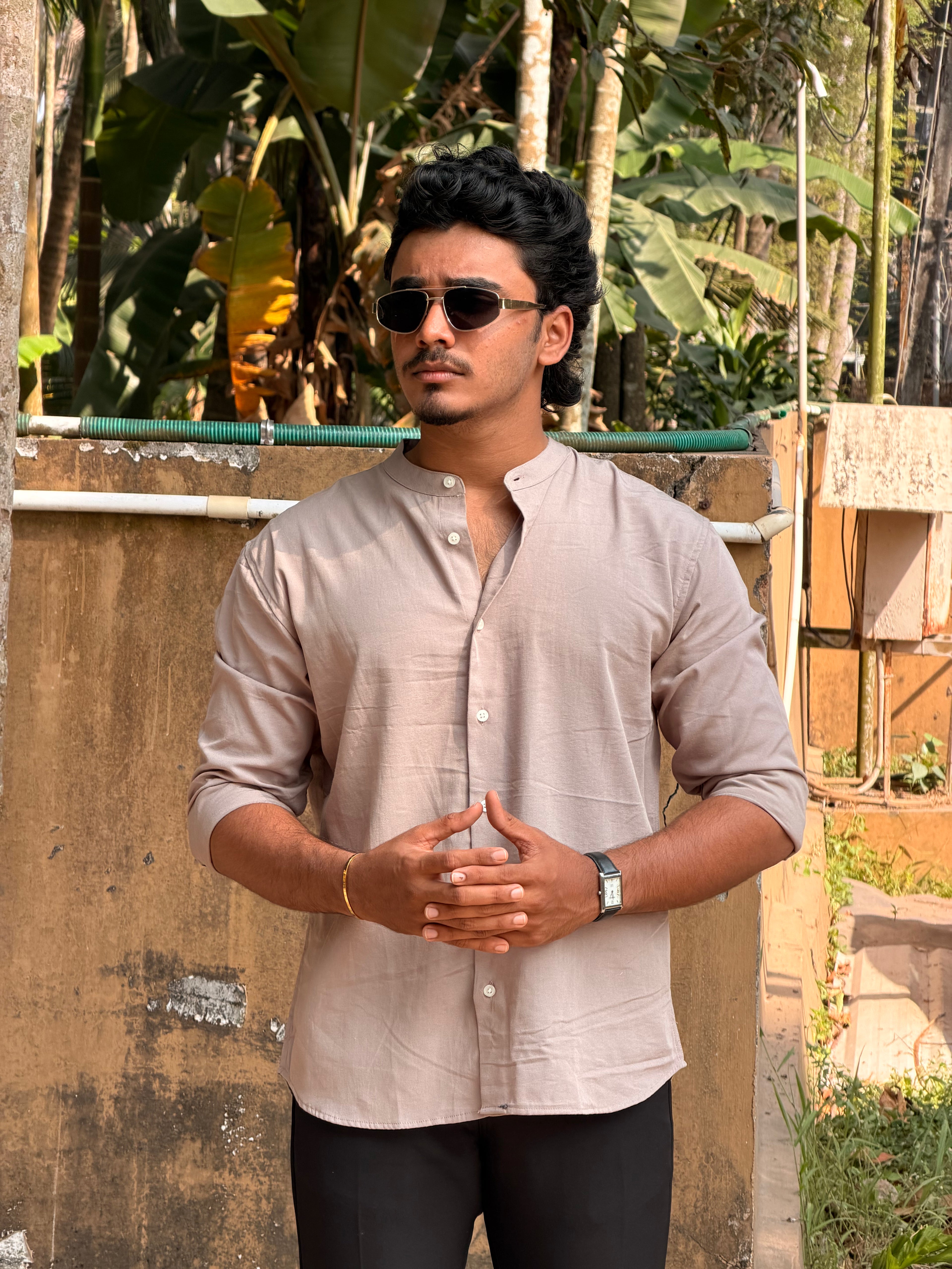 Chinese collar MSC0878