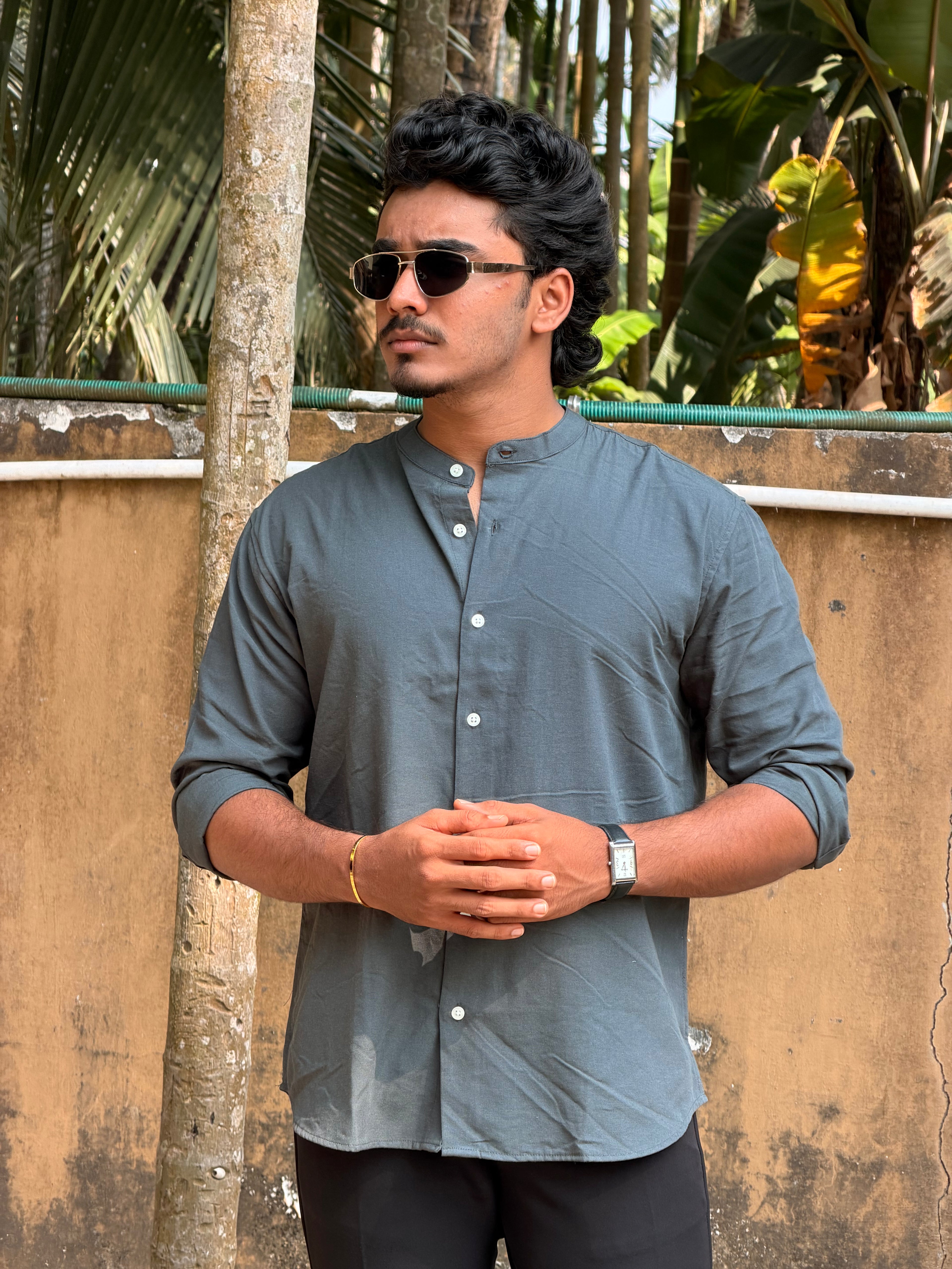 Chinese collar MSC0878