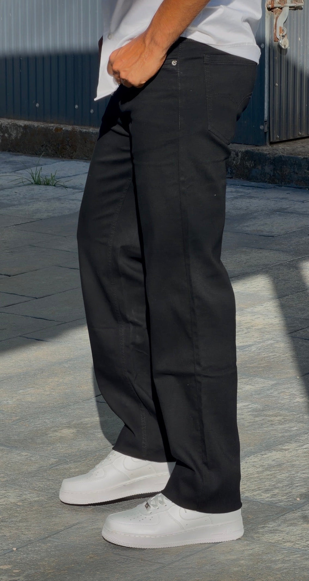 NO FADE BLACK LYCRA DENIM PANTS MDP0175